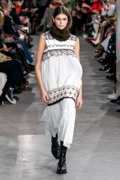 Look 31